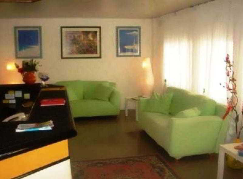 Rubino Hotel 2*